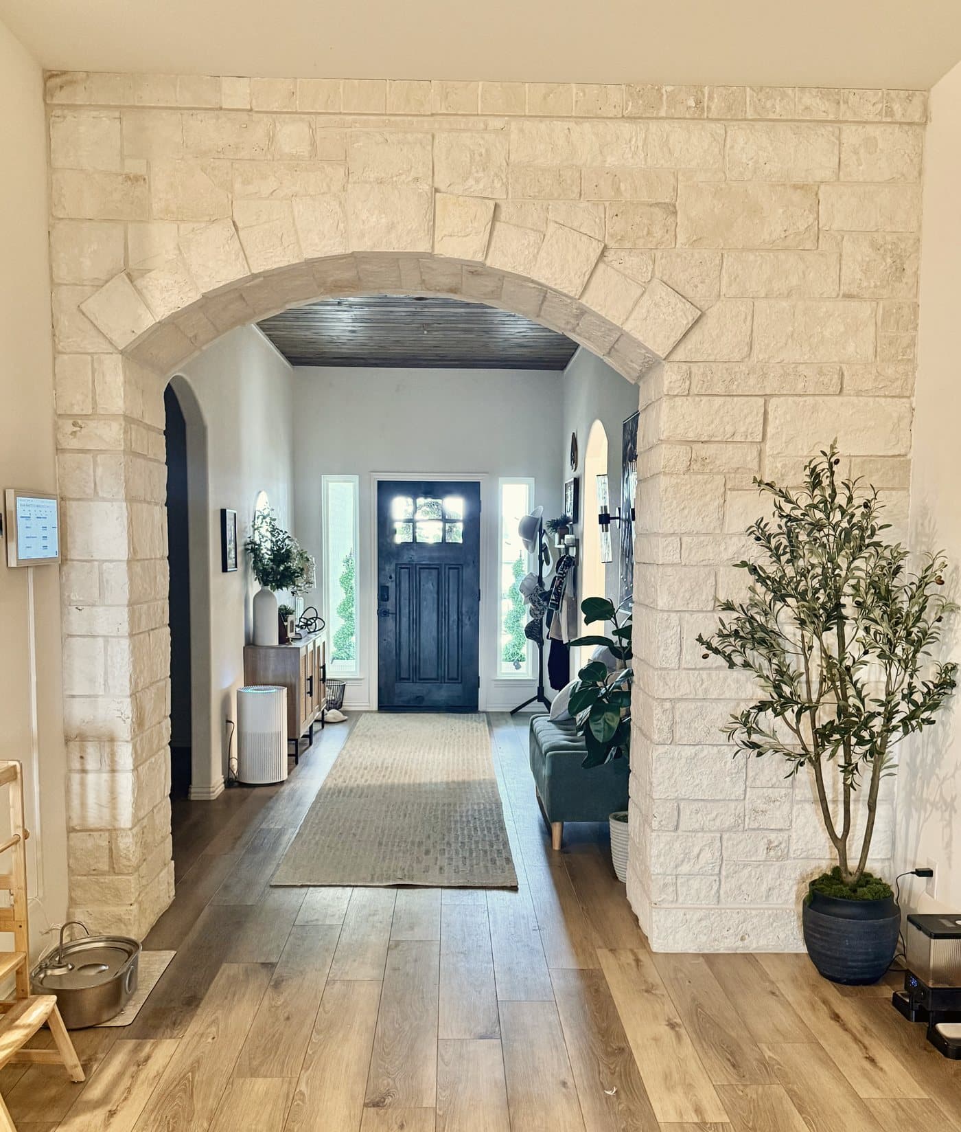 Limestone Entry Arch — Interior stone